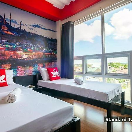 Sabel Travelers Inn Laoag Buitenkant foto