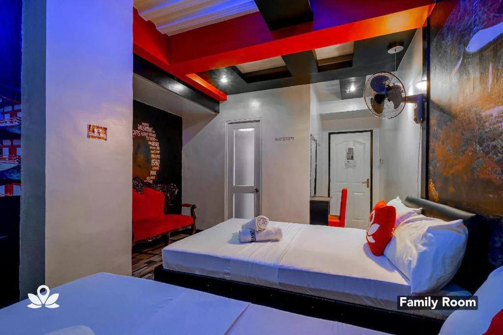Sabel Travelers Inn Laoag Buitenkant foto
